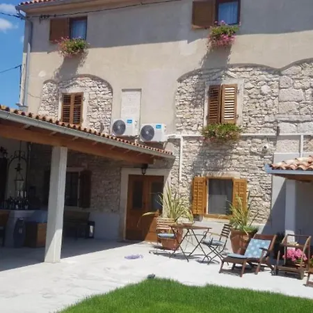 Deluxe One Bedroom * Marčana