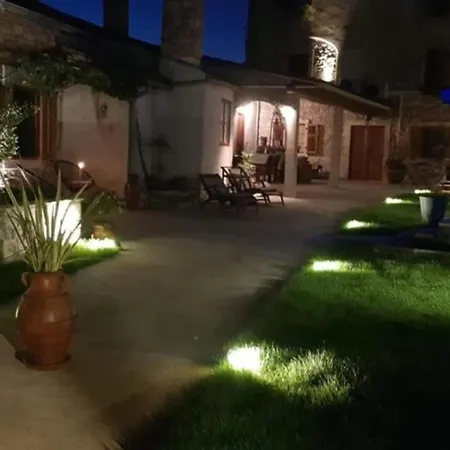 아파트 Deluxe One Bedroom *