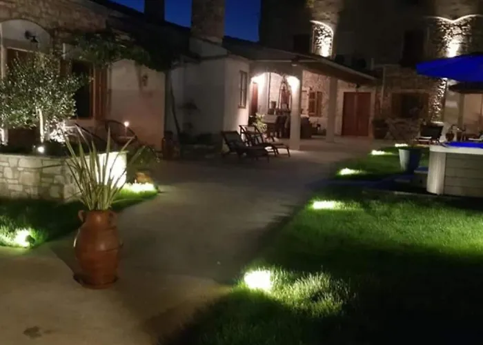 아파트 Deluxe One Bedroom *